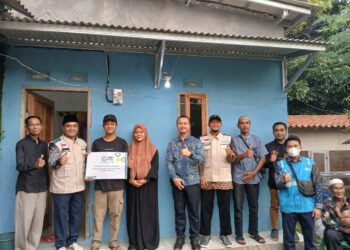 Wujudkan Hunian Layak, YBM PLN UP3 Gunung Putri Resmikan Rumah Cahaya untuk Pak Ari