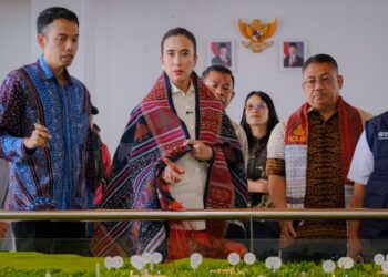 Tingkatkan Kualitas Pengalaman Wisatawan, Menpar Fasilitasi Penunjang Danau Toba