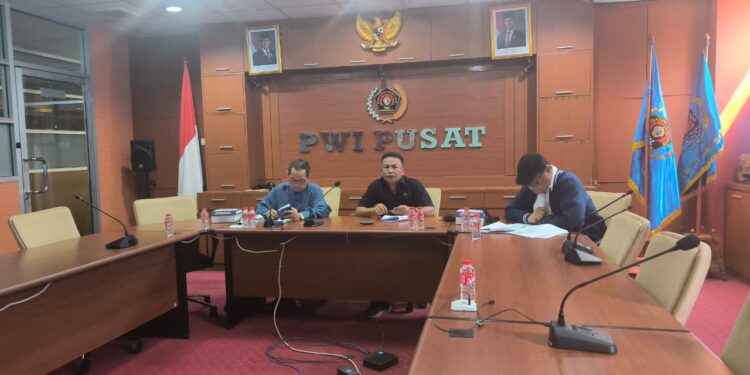 Tuntaskan Lebih Awal, Tim Penyelaras PWI Pusat Rampungkan AD/ART dan Aturan Organisasi