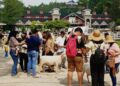 ‎Long Weekend: Dairyland Farm Theme Park Puncak Diserbu Ribuan Wisatawan‎