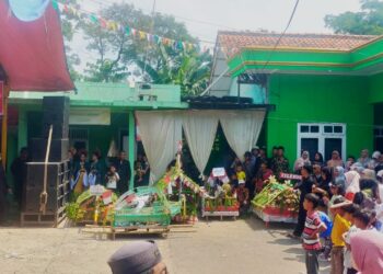 ‎Selamatan Bumi 2026 Desa Bendungan, Warga Tampilkan 7 Dongdang Hasil Bumi‎