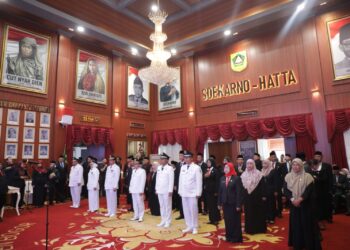 ‎Bupati Bogor Lantik 32 Pejabat, Perkuat Kinerja Birokrasi dan Pelayanan Publik‎