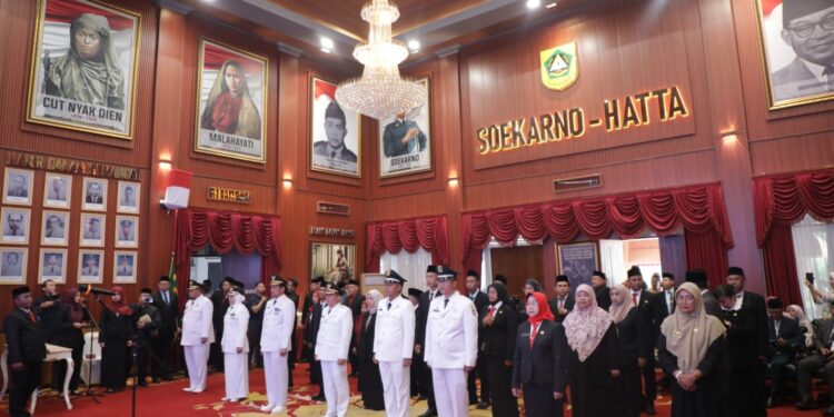 ‎Bupati Bogor Lantik 32 Pejabat, Perkuat Kinerja Birokrasi dan Pelayanan Publik‎