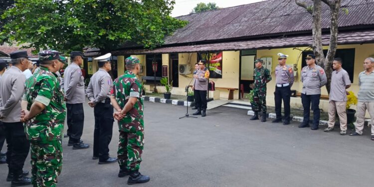 ‎Jelang Idul Adha Aparat Citeureup Gelar Apel Gabungan, Pastikan Malam Takbiran Aman