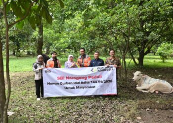 ‎Perkuat Kebersamaan di Iduladha 1447 H, Solusi Bangun Indonesia Salurkan 27 Hewan Kurban