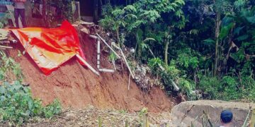 Bertahun-tahun Diabaikan, Turab di Cadas Ngampar Akhirnya Longsor dan Ancam Rumah Warga