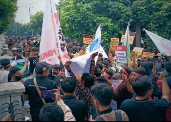 ‎Petani, Warga, dan Mahasiswa Bersatu Tolak SHGB PT BSS, BPN Diminta Hentikan Prosesnya