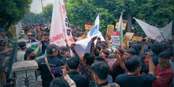 ‎Petani, Warga, dan Mahasiswa Bersatu Tolak SHGB PT BSS, BPN Diminta Hentikan Prosesnya