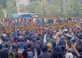Ribuan Mahasiswa Gelar Aksi di Bundaran HI, Suarakan Lima Tuntutan kepada Pemerintah