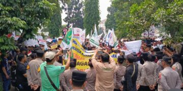 Ribuan Warga Kepung Kantor BPN Bogor, Desak ATR/BPN Buka Suara Terkait Lahan PT BSS
