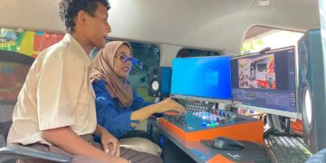 Diskominfo Kabupaten Bogor Perkuat Literasi Digital Pelajar Lewat OB Van Teman FM Goes to School