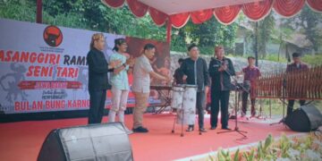PDI-P Kabupaten Bogor Gaungkan Semangat Bung Karno Lewat Lomba Rampak Seni Tari