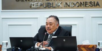Ateng Ingatkan Risiko Pelemahan Rupiah
