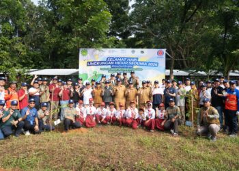 Indocement Perkuat Aksi Iklim dan Konservasi Hayati Lewat Penanaman Pohon Lokal Bogor