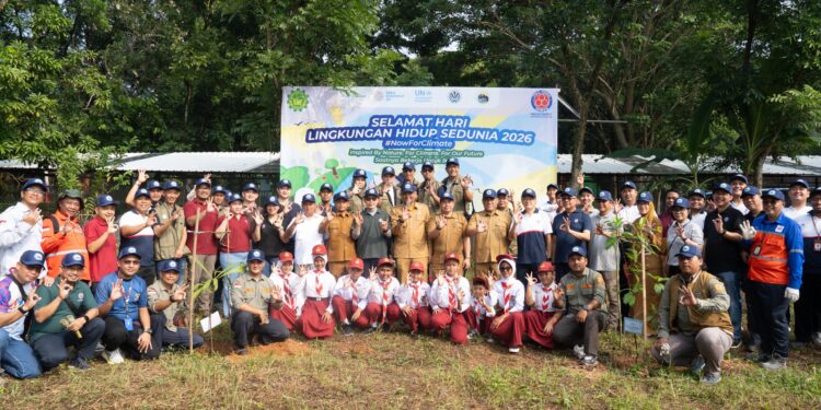 Indocement Perkuat Aksi Iklim dan Konservasi Hayati Lewat Penanaman Pohon Lokal Bogor