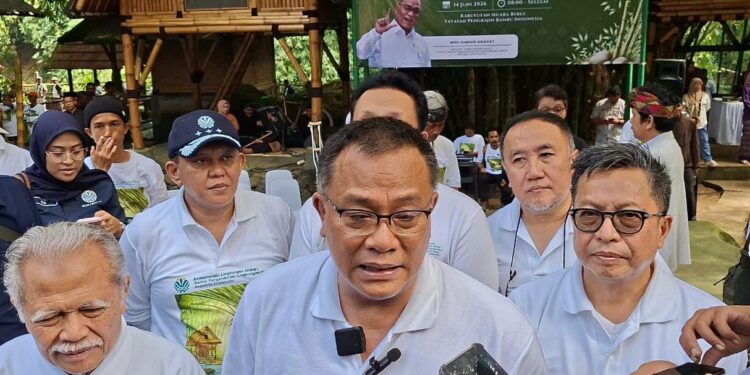 Jumhur Ajak Masyarakat Tobat Ekologis, 500 Pohon Bambu ditanam