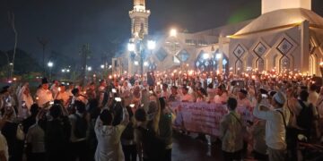 Dari Masjid ke Masjid, Ribuan Peserta Ikuti Pawai Obor Tahun Baru Islam