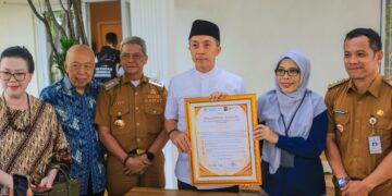 Sensus Ekonomi 2026 Dimulai, Wali Kota Bogor Jadi Responden Perdana BPS