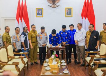 Angkot Usia di Atas 20 Tahun Dilarang Mengaspal
