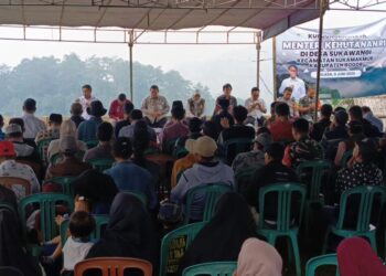 Harapan Warga Sukawangi Pupus, Raja Juli Antoni Tak Hadir Bahas Konflik Lahan Kehutanan