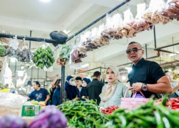 Pastikan Harga Stabil, Jaenal Mutaqin Turun ke Pasar Jambu Dua