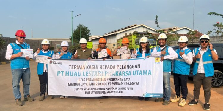PLN Gunung Putri Dukung Peningkatan Kapasitas Industri Pengolahan Limbah B3 Lewat Penambahan Daya PT Hijau Lestari Prakarsa Utama