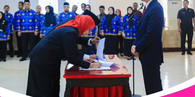 Rotasi 15 Pejabat, Wali Kota Bogor Tekankan Percepatan Program Strategis dan Digitalisasi Aset