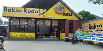 ‎“Puas Isinya, Melegenda Rasanya”, Bakso Rudal Resmi Buka Cabang di Cileungsi