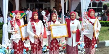 Sajikan Sate Lilit Tenggiri, Pemdes Pasirangin Sabet Juara 1 Lomba Tumpeng HUT ke-81 RI Cileungsi