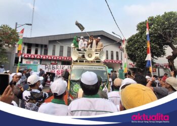 ‎Pabrik Miras Citeureup Didemo, Bahar bin Smith: Kalau Tak Ditutup, Akan Saya Bakar
