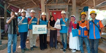 ‎PLN Gunung Putri Kembali Hadirkan Cahaya Melalui Program Penyalaan Listrik Gratis‎