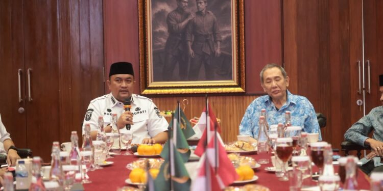 Bupati Bogor Percepat Proyek Tol Depok–Antasari dan Jalan Tambang untuk Dongkrak Investasi