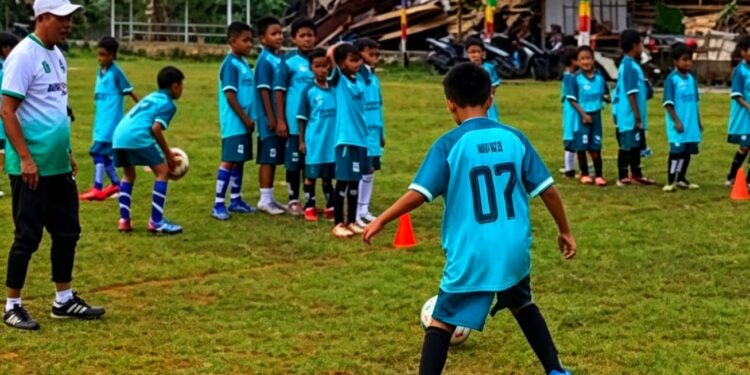 Banjir Peminat, SDN Nambo 03 Klapanunggal Berharap Lahirkan Talenta Pesepak Bola Berprestasi