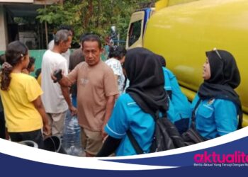 PK KNPI Jasinga Salurkan 33 Ribu Liter Air Bersih untuk Warga Terdampak Kekeringan