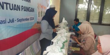 Tiga Bulan Sekaligus, 1.007 KPM Klapanunggal Terima Bantuan Beras